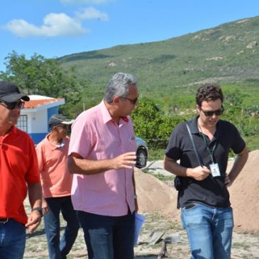 Técnicos do Ministério do Meio Ambiente visitam obras do programa Água Doce