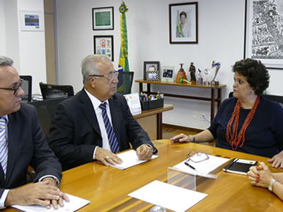 Em reunião com o Banco Mundial, Jackson garante investimentos para Águas de Sergipe
